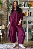 Bateau Needlecord 7/8 Barrel Culotte Pant Aubergine